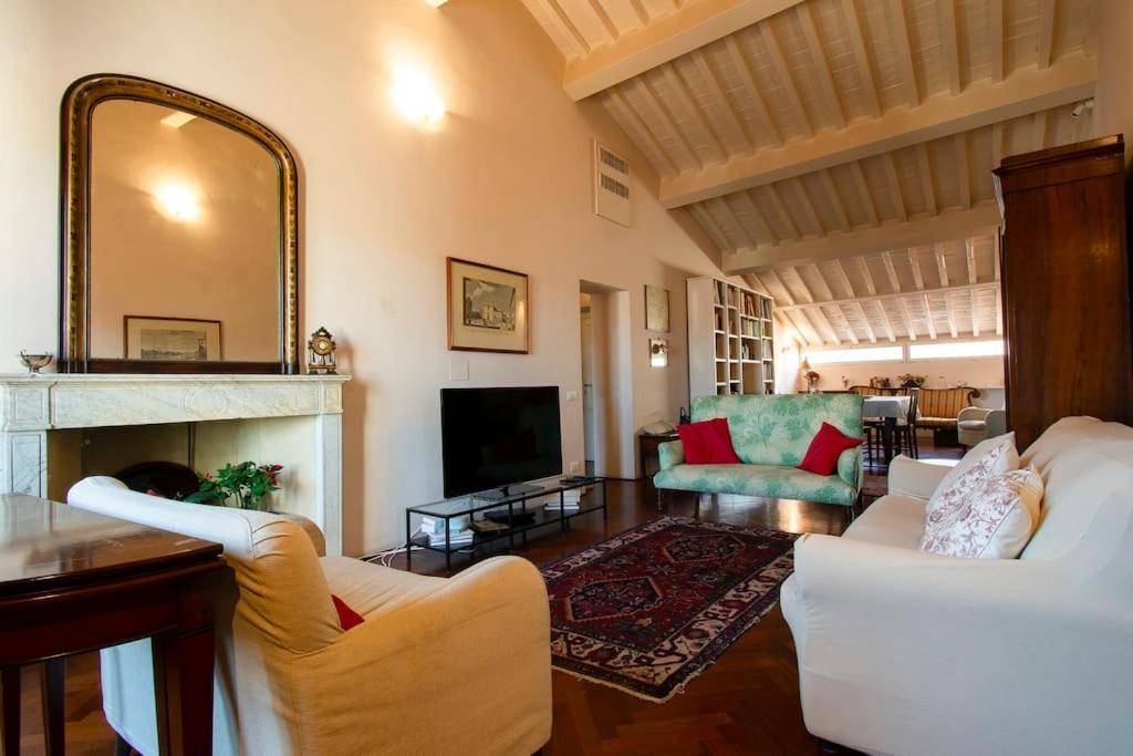 Ferienwohnung Pampurio On The Roofs Pisa Exterior foto